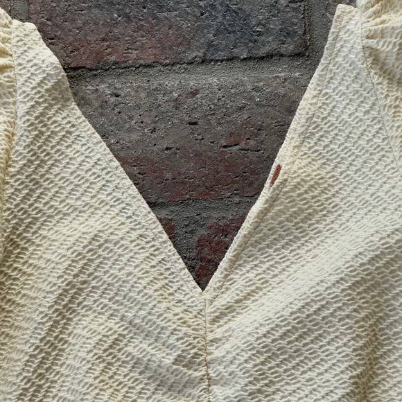 Free People Puff Sleeve Top V-Neck Size XS Cream Cropped - Picture 4 of 6